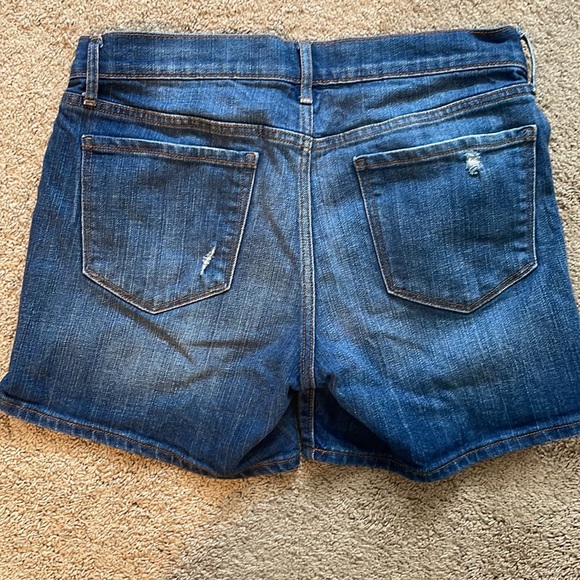 Old navy boyfriend shorts size 6 - Picture 2 of 2